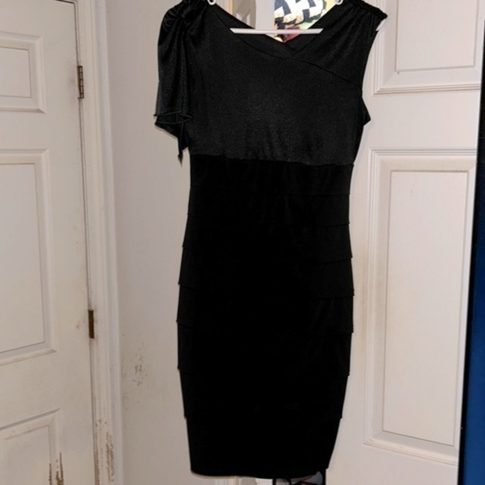 Black dress size 6